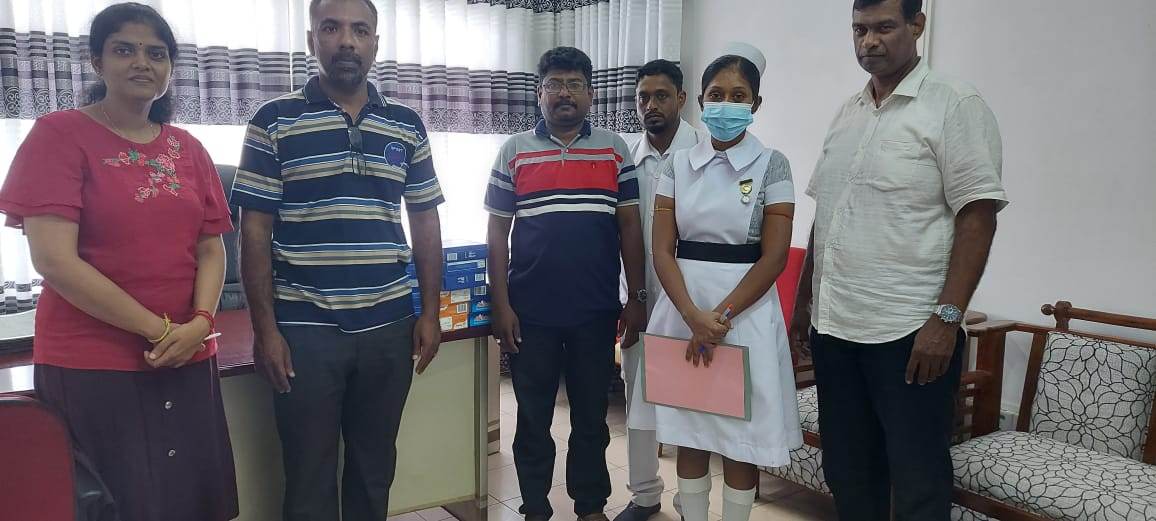 தெல்லிப்பழை ஆதார வைத்தியசாலை சிறுவர்களுக்கு பால்மா பைக்கெற்றுகள்!