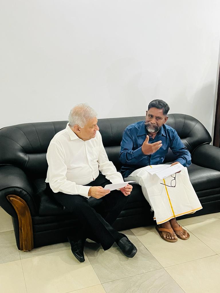 மாவட்டத்தின் அறுவடை, விதைப்புக் காலங்களைக் கருத்திற் கொண்டே உரமானியம், நெல்விலை நிர்ணயம், நெல் கொள்வனவு மேற்கொள்ளப்படும்… (ஜனாதிபதி தமிழ் உணர்வாளர்கள் அமைப்பின் தலைவர் க.மோகனிடம் உறுதியளிப்பு)