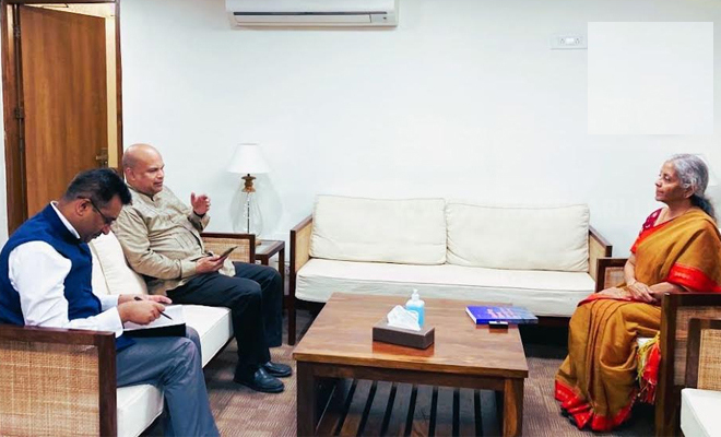 இருதரப்பு வர்த்தகத்தை மேலும் விரிவுபடுத்த இலங்கை – இந்தியா அவதானம்