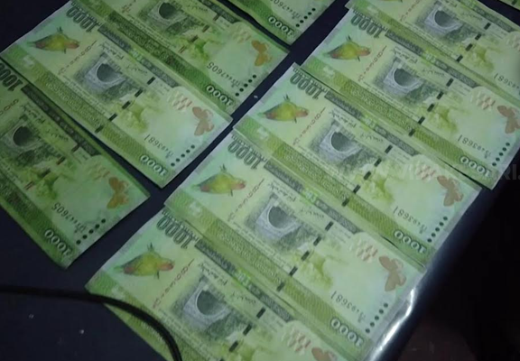 கிண்ணியாவில் 12,000 ரூபா போலி நாணயத் தாள்களுடன் இருவர் கைது