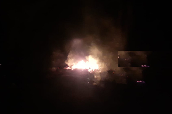 சவுக்கம் காட்டில் திடீர் தீப்பரவல்! மணல்காடு பகுதியில் சம்பவம்