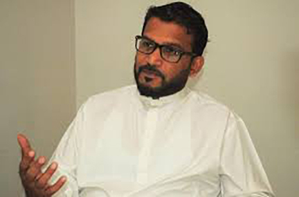 நட்டமடைந்த அரச நிறுவனங்களை மறுசீரமைக்காமல் இருக்க முடியாது! தாரக பாலசூரிய கருத்து