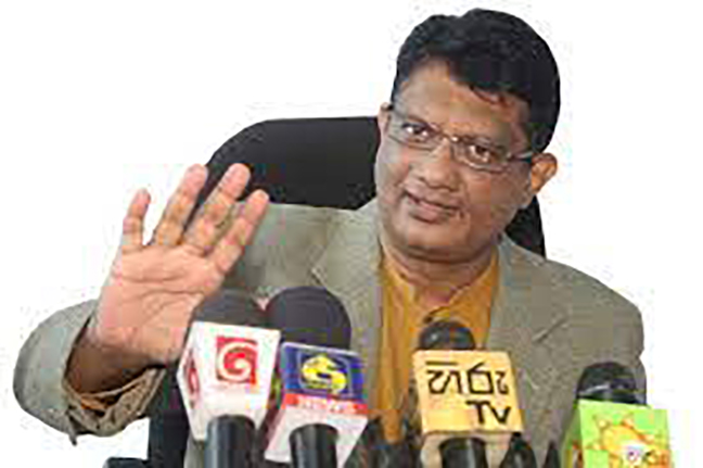 தேர்தல் பிற்போடப்பட்டமைக்கும் எதிர்க்கட்சிக்கும் தொடர்பில்லை!  நாலக கொடஹேவா ஆணித்தரக் கருத்து