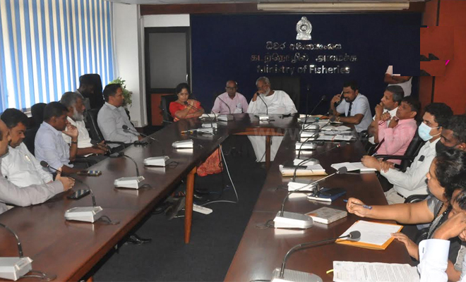 மீன் ஏற்றுமதி வருமானம் முறையாக நாட்டுக்கு கிடைப்பதை உறுதிசெய்ய வேண்டும் – டக்ளஸ்