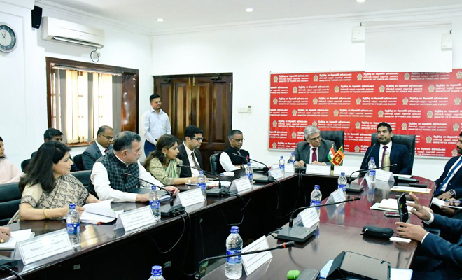 வலுசக்தி துறையில் முதலீடுகள் தொடர்பாக இந்தியா – இலங்கை இருதரப்பு அவதானம்!