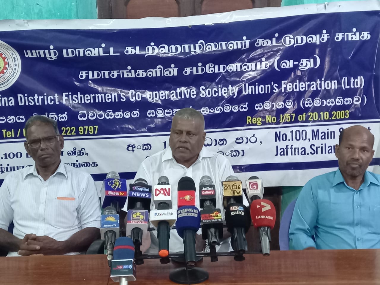 இந்திய இழுவைப் படகுகளை தடைசெய்ய தமிழ் கட்சிகள் ஓரணியில் வலியுறுத்த வேண்டும் – மீனவ அமைப்புக்கள் கோரிக்கை!!