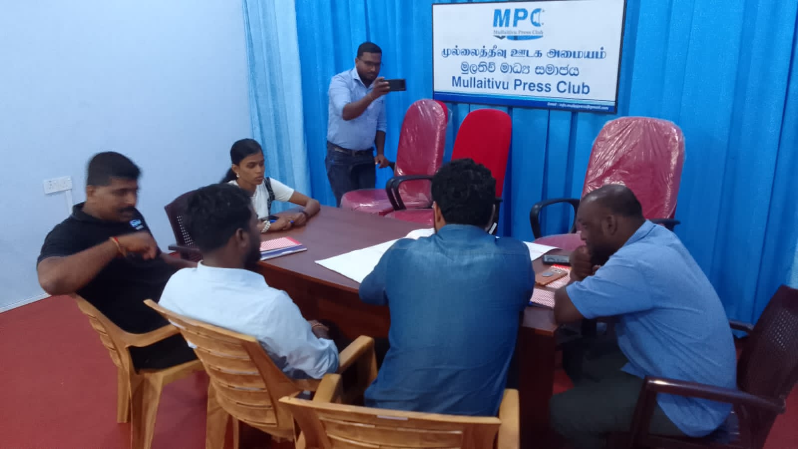 சமூக செயற்ப்பாட்டாளர் மற்றும் ஊடகவியலாளர்களுக்கமான கருத்தரங்கு 