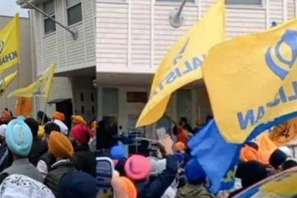 இந்திய மாணவர் மீது காலிஸ்தான் ஆதரவாளர்கள் கொலைவெறி தாக்குதல் !..T