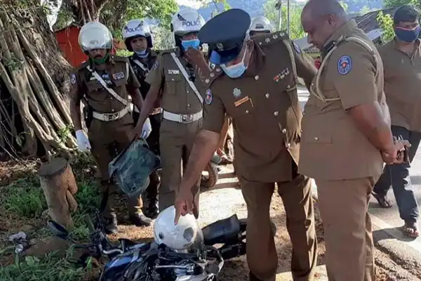 மோட்டார் சைக்கிள் விபத்தில் தந்தையும் மகனும் பலி!..T