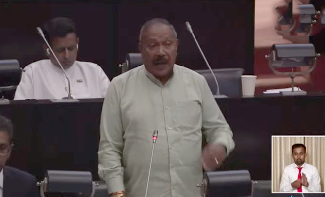 ஜனாதிபதி ரணிலின் செயற்பாடுகள் தமிழரை ஏமாற்றுவது போலுள்ளன இராதாகிருஷ்ணன் கூறுகிறார்