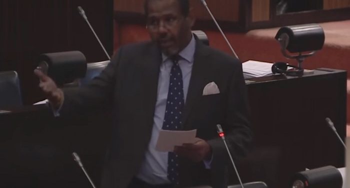 சர்வஜன வாக்கெடுப்பு நடத்துவதற்கு முதுகெலும்பு இருந்தால் செல்லுங்கள்! கஜேந்திரகுமார் சவால்