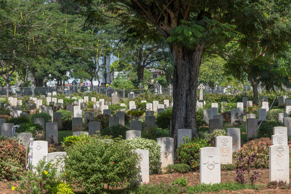 கொழும்பில் சடலத்தால் பொலிஸாருக்கு ஏற்பட்ட குழப்பம் – வீதியில் நடந்த குளறுபடி..T