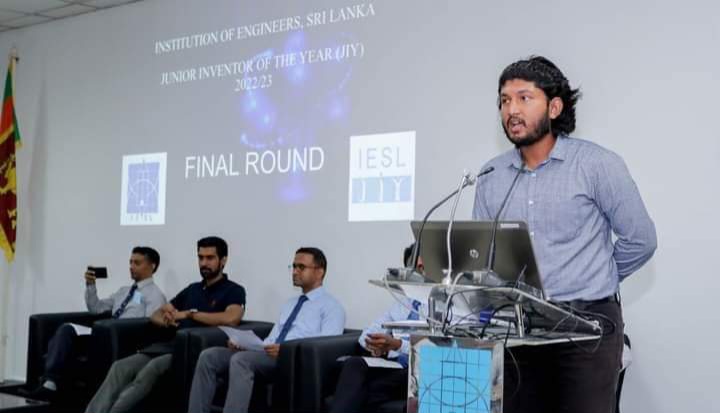 அகில இலங்கை இளம் கண்டுபிடிப்பாளர் போட்டியில் கல்முனை ஸாஹிரா தேசிய கல்லூரி மாணவன் தெரிவு