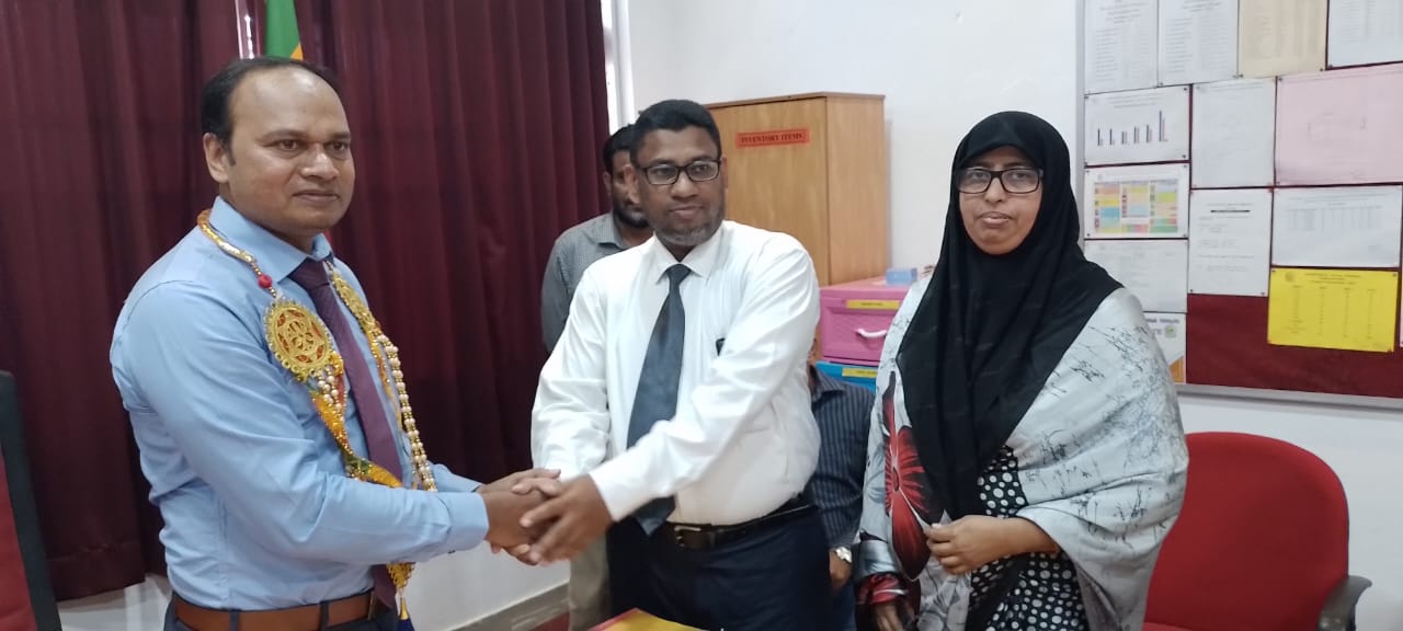 சாய்ந்தமருது ரியாழுல் ஜன்னா வித்தியாலய புதிய அதிபராக எம்.ஏ.அஸ்தர் பொறுப்பேற்பு!