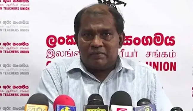 5 ஆயிரத்துக்கும் மேற்பட்ட ஆசிரியர்கள உரிய அனுமதிகளின்றி வெளியேற்றமாம்! ஜோசப் ஸ்டாலின் கூறுகிறார்