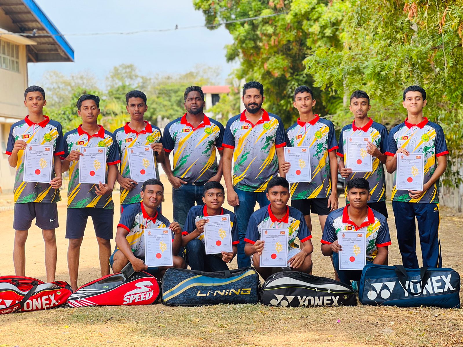 பூப்பந்து சுற்றுப்போட்டியில் கல்முனை ஸாஹிறா தேசிய பாடசாலை வீரர்கள் தேசிய மட்டத்துக்கு!