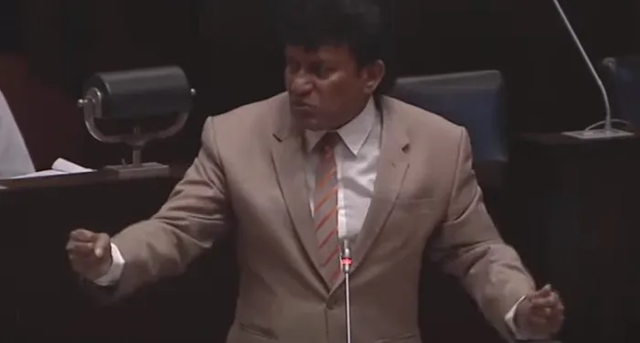 நான் ரஜனிகாந் அல்ல : மனோ கணேசன்!