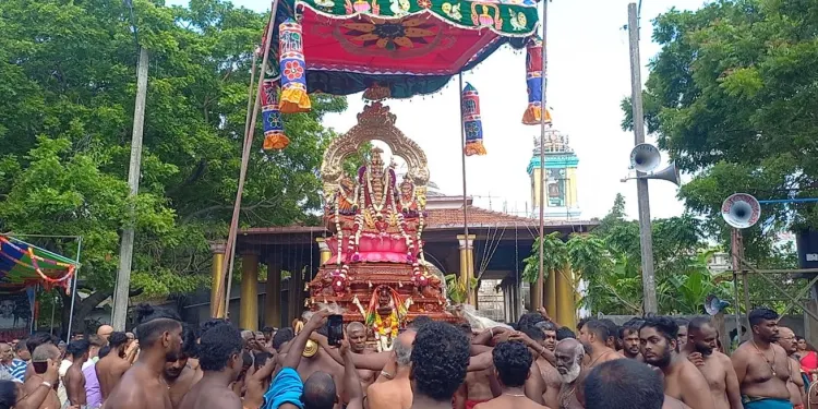 மாவிட்டபுரம் கந்தசுவாமி கோயில் தேர்த்திருவிழா