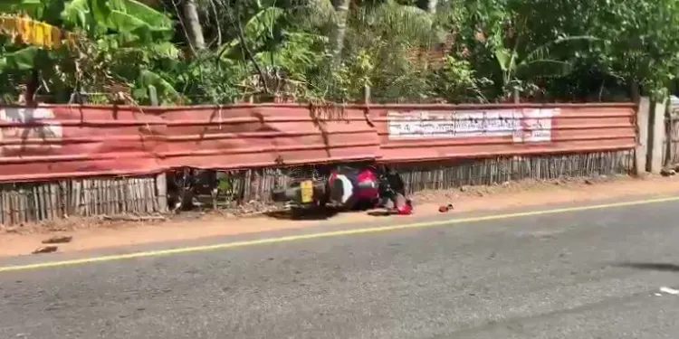 யாழ் வரணியில் மோட்டார் சைக்கிள் விபத்து: இருவர் படுகாயம்!