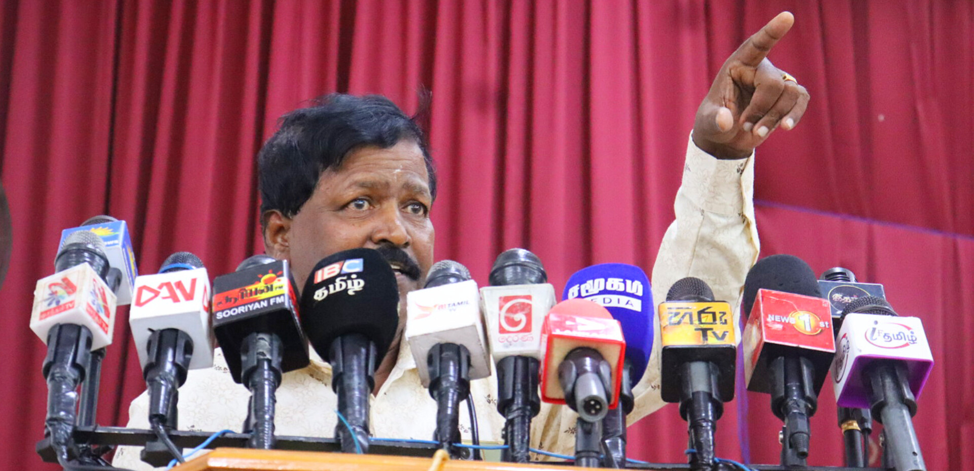 மலையக தமிழர் வாழ்வும் வலி நிறைந்ததே; உரிய தீர்வுகள் வழங்கப்படல் வேண்டுமாம்! ரவிகரன் வலியுறுத்து