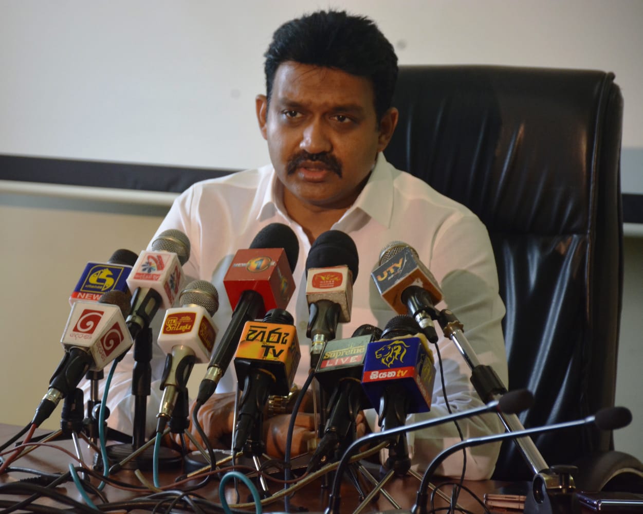 கிழக்கு ஆளுநரின் உத்தரவின் பேரில் விகாரையின் நிர்மான பணிகள் நிறுத்தம்