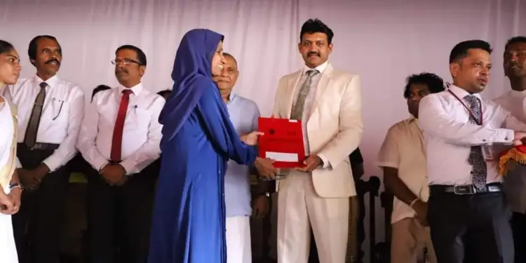 886 பேருக்கு நிரந்தர நியமனம்