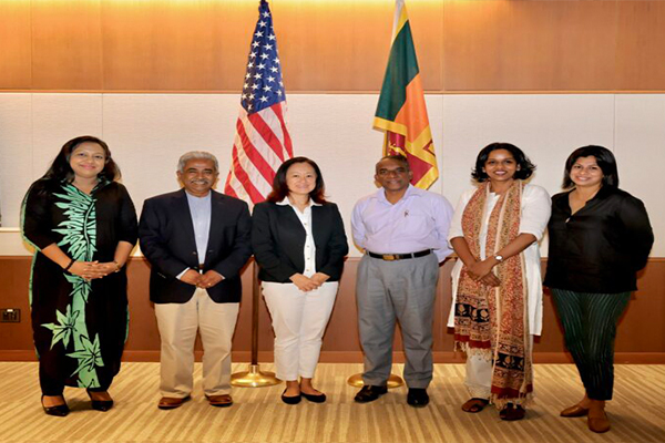 சிவில் சமூக உறுப்பினர்களை சந்தித்த இலங்கைக்கான அமெரிக்க தூதுவர்..T
