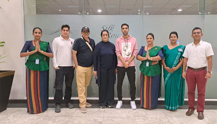 இந்திய பொலிவுட் திரைப்பட நிறுவனங்களின் தயாரிப்பாளர்கள் இலங்கை வருகை