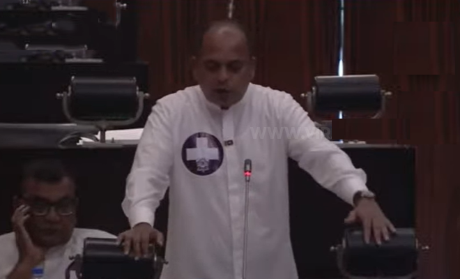 ஏப்ரல் 21 குண்டுத் தாக்குதல் சம்பவம் : பாதிக்கப்பட்ட வெளிநாட்டவர்கள் சர்வதேச நீதிமன்றத்தை நாடுவார்கள் – எஸ்.எம்.மரிக்கார்