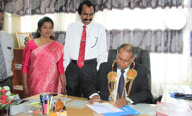 கிழக்கு மாகாண பிரதிபிரதம செயலராக கடமைகளைப் பெறுப்பேற்றுள்ளார் நஸீர்