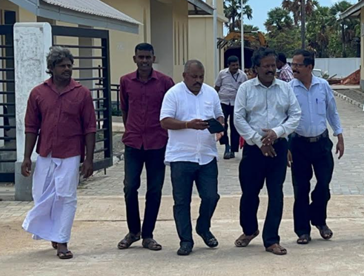 குருந்தூர் மலையில் பௌத்த வழிபாடுகளுக்கு இடையூறு என தொடரப்பட்ட வழக்கு : கஜேந்தரன், வினோ தலா ஒரு லட்சம் ரூபாய் ஆட்பிணையில் விடுதலை : ஜனவரி 11க்கு வழக்கு ஒத்திவைப்பு