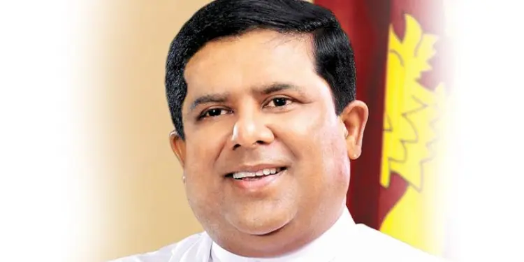 நாட்டைப் பாதுகாப்பது அனைவரினதும் பொறுப்பு