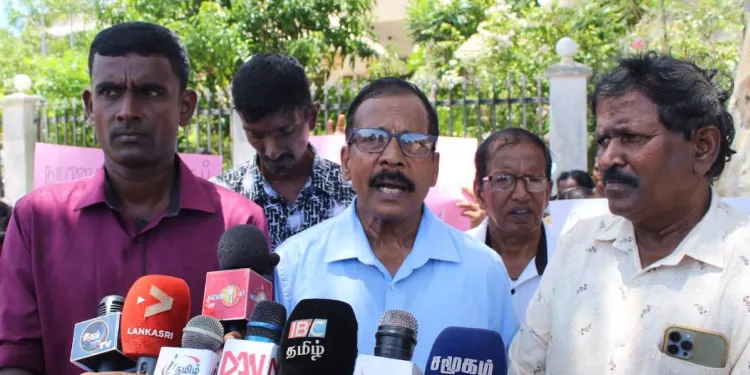 சரணடைந்தவர்களை படுகொலை செய்துவிட்டு கொக்குத்தொடுவாயில் குழி தோண்டி புதைத்துள்ளனர்! – வினோ எம்பி.