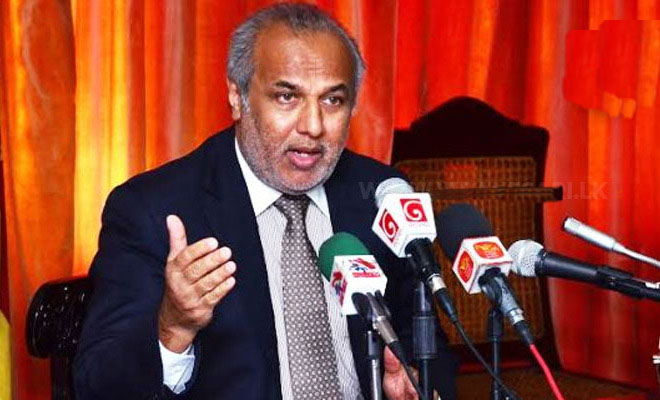 உயிர்த்த ஞாயிறு தாக்குதல் தொடர்பில் உண்மையை வெளிப்படுத்த சி.ஐ.டி. மற்றும் ரி.ஐ,டி. யின் முன்னாள் பிரதானிகளுக்கு இடமளிக்க வேண்டும் – ஹக்கீம்