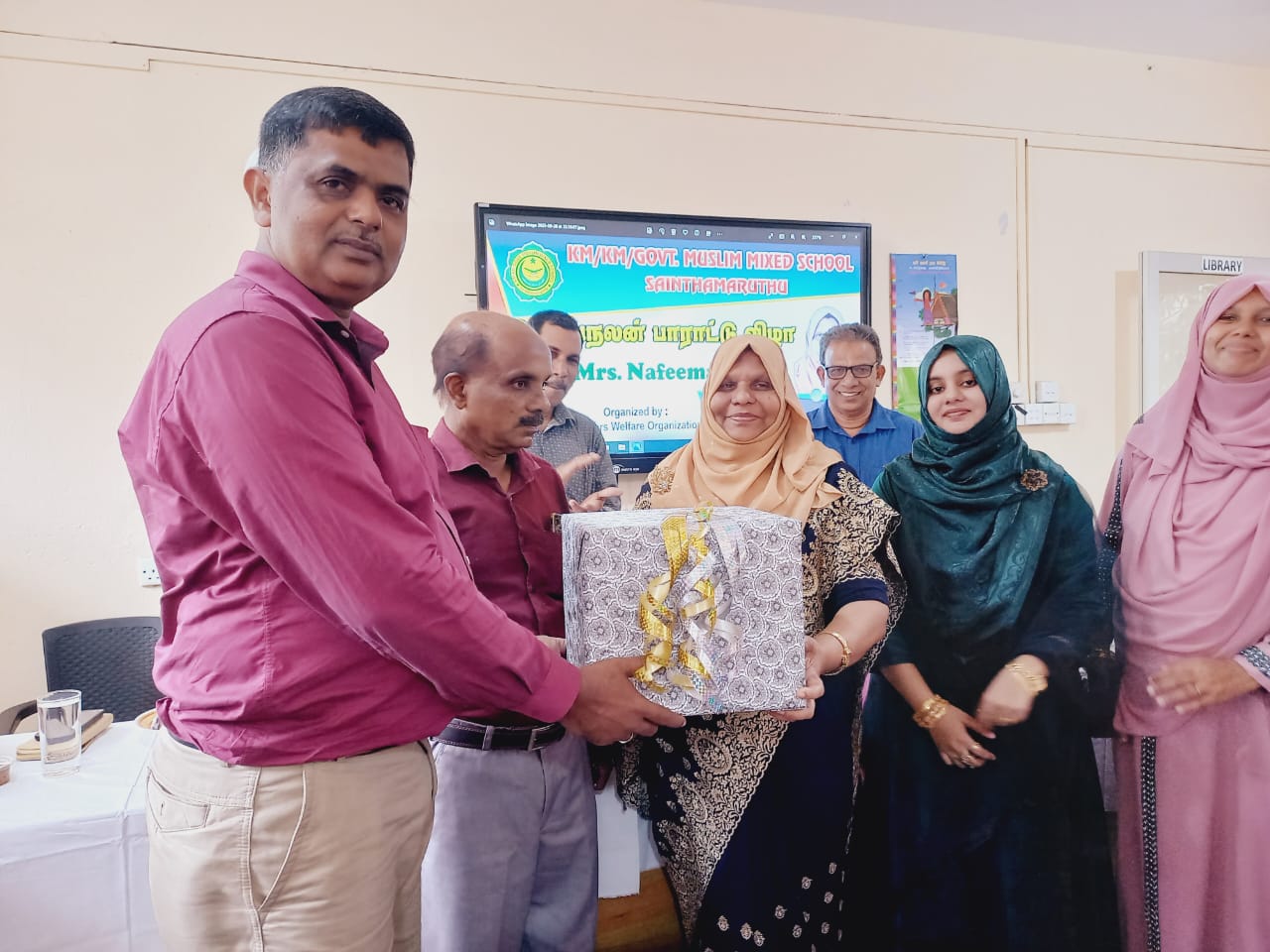 31 வருட ஆசிரியர் சேவையில் இருந்து ஓய்வு பெற்றார் திருமதி நபீமா பளீல்!