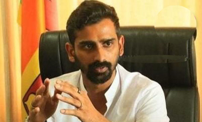 அம்பிட்டிய சுமண ரத்ன தேரருக்கு எதிராக உரிய சட்ட நடவடிக்கை எடுக்குமாறு பொலிஸ் தலைமையகத்தில் அமைச்சர் ஜீவன் முறைப்பாடு