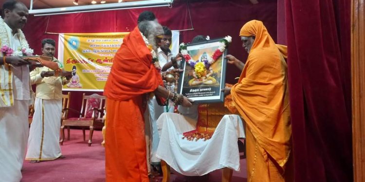 ஒன்றே குலமாய் திருமந்திரம் காட்டும் அன்பே சிவத்திற்கு உயிர்கொடுப்போம்