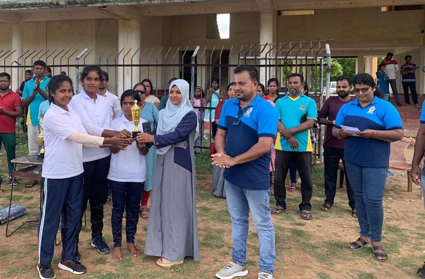 சிறுவர்களுக்கான மென்பந்து கிறிகெட்டில் திருமலை ஆண் அணியினர் சம்பியனானது!