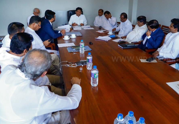 சுகாதாரப் பிரச்சினைகளுக்குத் தீர்வுகாண சஜித் தலைமையில் விசேட குழு நியமனம்!