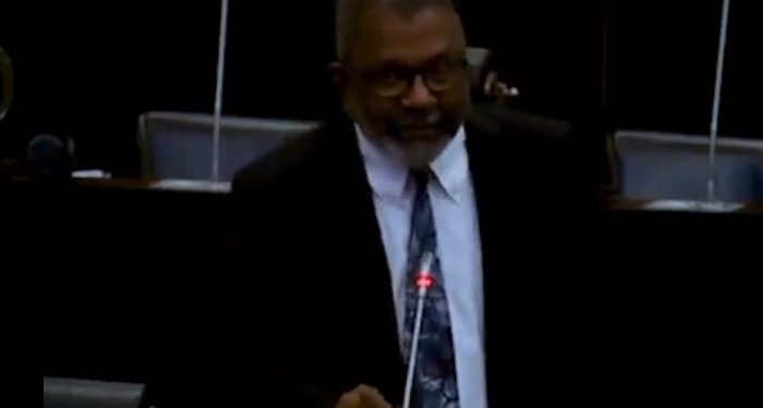 ஜனநாயகம் வேண்டும் என்று விரும்பும் சிலர் இங்கு அதனை மதிப்பதில்லை!  சுரேன் ராகவன் சாடல்