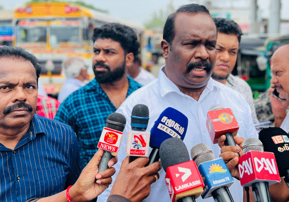 இராணுவம் மற்றும் பொலிஸ் புலனாய்வு பிரிவினர் வியாபாரிகளை மிரட்டுகின்றனர்! செல்வம் அடைக்கலநாதன் எம்.பி. குற்றச்சாட்டு