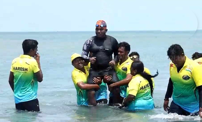 தலைமன்னாரிலிருந்து தனுஷ்கோடி வரையிலான பாக் ஜலசந்தியை ஆட்டிசத்தால் பாதிக்கப்பட்ட சிறுவன் நீந்திக்கடந்து சாதனை