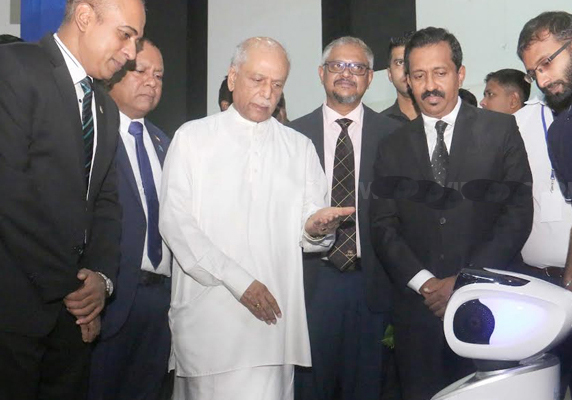 நாட்டை மீளக் கட்டியெழுப்புவதில் பொறியியலாளர்களின் வகிபாகம் இன்றியமையாதது என்கிறார் பிரதமர் தினேஸ்!