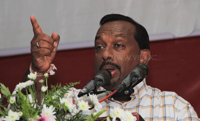 போராட்டங்களை தோற்றுவிக்க ஜே.வி.பி. முயற்சி மக்கள் அவதானத்துடன் செயற்பட வேண்டுமாம்!  மஹிந்தானந்த அளுத்கமகே கோரிக்கை