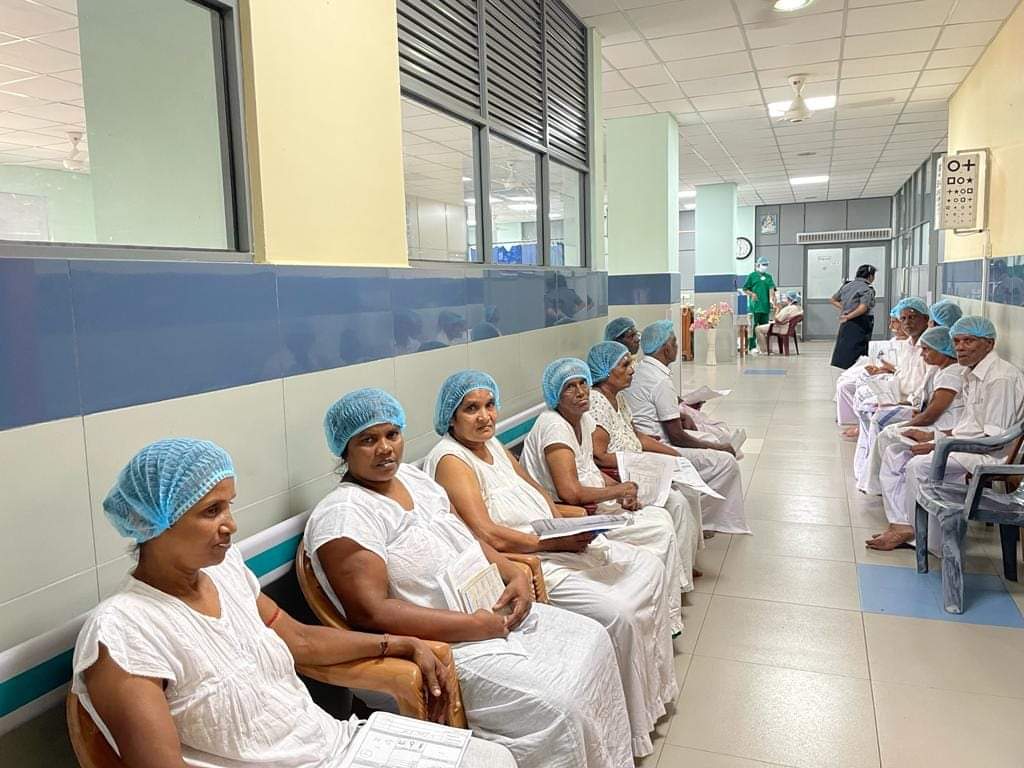 யாழ். போதனா வைத்தியசாலையில் 5 நாட்களில் ஆயிரம் பேருக்கு கண்புரை சத்திர சிகிச்சை