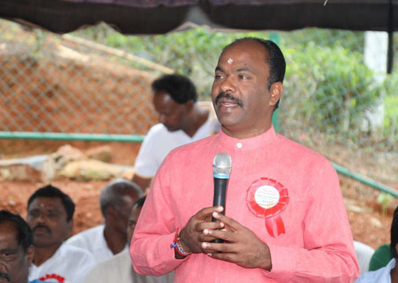 மலையக சமூகத்தை பிளவுபடுத்தும் நோக்கில் தேர்தலுக்கு வரும் போலிகளை நம்ப முடியாது! ராமேஷ்வரன் எச்சரிக்கை