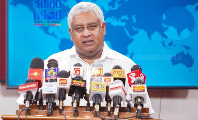 இலங்கை கிரிக்கெட் நிறுவன பிரச்சினை தொடர்பில் அனைத்து தரப்புடனும் பேச்சு! அமைச்சர் டிரான் தகவல்