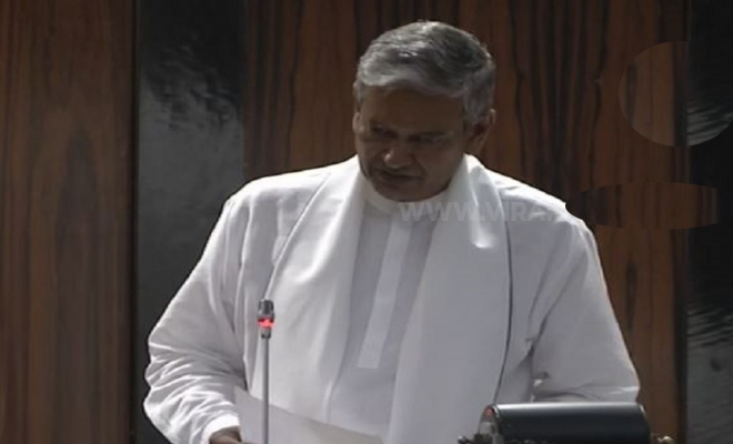 மத்திய வங்கிசேவையாளர்களுக்கு 29.27 சதவீத வட்டி ஊழியர் சேமலாபநிதிய கணக்குகளுக்கு 9 சதவீத வட்டி இது எந்தளவுக்கு நியாயம்  என்கிறார் கெவிந்து