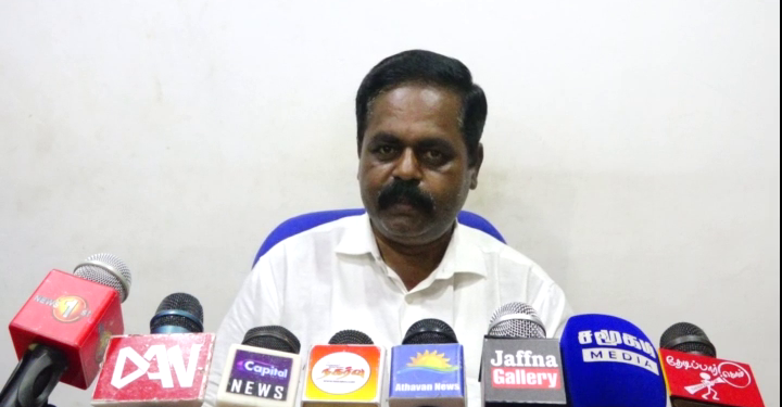 தனி நபரின் அதிகாரத்துக்குள் நாட்டை வைத்திருப்பதே ஜனாதிபதியின் நோக்கம்!