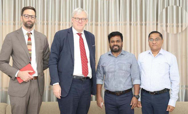 தேர்தலைப் பிற்போடுகிறது அரசாங்கம் பிரிட்டன் தூதரிடம் அனுர சுட்டிக்காட்டு